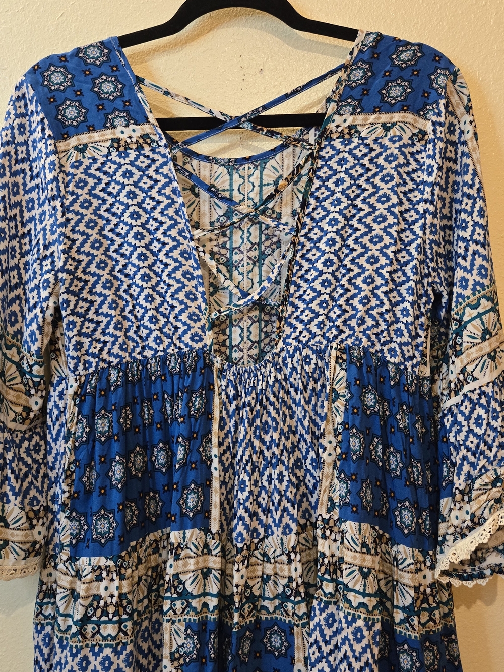 Umgee Mixed Print Blue Peasant Bohemian Tunic Dress with Crisscross Back Size S - Picture 10 of 14